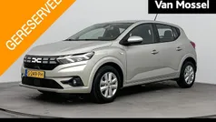 Grijs Gebruikt 2023 Dacia Sandero Expression Hatchback | € 14.935 (Super prijs)