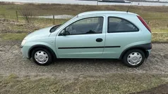 Groen Gebruikt 2001 Opel Corsa Hatchback | € 1.599 (Eerlijke prijs)