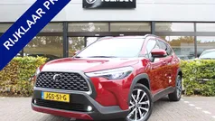 Rood Gebruikt 2025 Toyota Corolla Cross Style SUV | € 38.950 (Eerlijke prijs)
