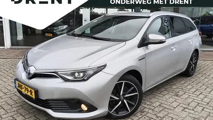 Occasion 2025 Toyota Auris Stationwagen | € 15.595 (Goede deal)