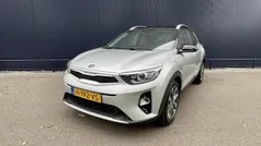 Gebruikt 2020 Kia Stonic SUV | € 15.900 (Eerlijke prijs)