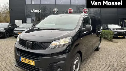 Zwart Gebruikt 2023 Fiat Scudo Van | € 23.601 (Eerlijke prijs)