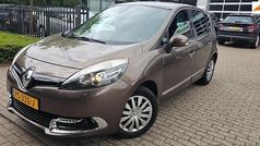Bruin Gebruikt 2013 Renault Scénic III Bose Edition MPV | € 4.950 (Eerlijke prijs)