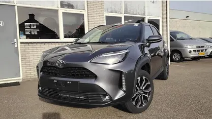 Gebruikt 2025 Toyota Yaris Cross Edition SUV | € 33.900 (Eerlijke prijs)