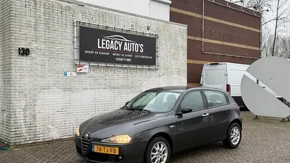 Occasion 2006 Alfa Romeo 147 Veloce Hatchback | € 1.739 (Eerlijke prijs)