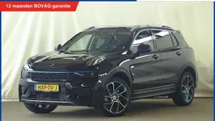 Zwart Gebruikt 2023 Lynk & Co 01 SUV | € 30.950 (Eerlijke prijs)