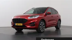 Rood Gebruikt 2022 Ford Kuga ST-Line X SUV | € 31.330 (Eerlijke prijs)
