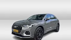 Grijs, metallic lak Gebruikt 2021 Audi Q3 Business SUV | € 32.950 (Eerlijke prijs)