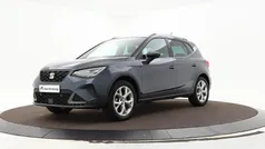 Grijs, metallic lak Gebruikt 2022 Seat Arona FR SUV | € 21.940 (Eerlijke prijs)