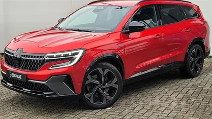 Rood Occasion 2024 Renault Espace Esprit Alpine MPV | € 40.740 (Eerlijke prijs)