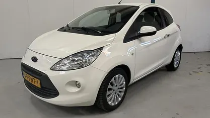 Wit Occasion 2011 Ford Ka Titanium X Hatchback | € 3.745 (Eerlijke prijs)