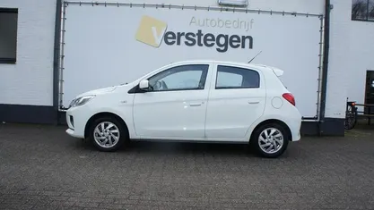 Occasion Mitsubishi Space Star 71 PK (52 kW) 2022 Wit (metallic) Hatchback