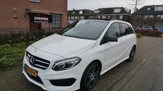 Wit Gebruikt 2017 Mercedes B180 AMG MPV | € 17.450 (Eerlijke prijs)