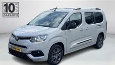 Grijs Gebruikt 2022 Toyota Proace Verso City Stationwagen | € 32.400 (Goede deal)