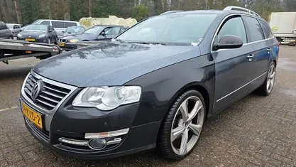 Occasion VW Passat Highline 122 PK (89 kW) 2010 Grijs Stationwagen