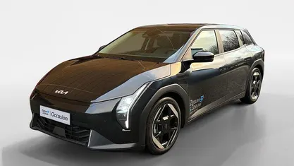 Zwart Nieuw 2025 Kia EV4 Advance Hatchback | € 38.995 (Super prijs)