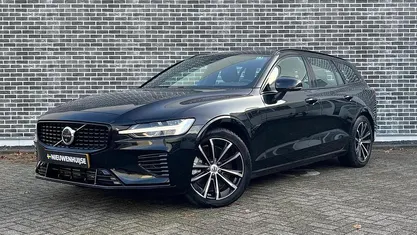 Occasion 2025 Volvo V60 Plus Stationwagen | € 44.894 (Eerlijke prijs)