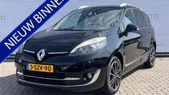 Zwart Gebruikt 2013 Renault Grand Scénic III Bose Edition MPV | € 5.700 (Eerlijke prijs)