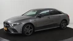 Gebruikt 2020 Mercedes A250 AMG Sedan | € 26.900 (Goede deal)