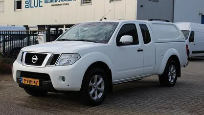 Wit Gebruikt 2010 Nissan Navara XE Pickup | € 5.500 (Super prijs)