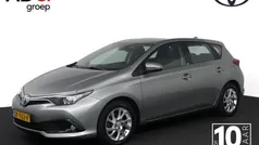 Toyota Auris Hybrid