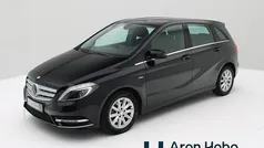Zwart Gebruikt 2012 Mercedes B200 Ambition MPV | € 10.950 (Eerlijke prijs)