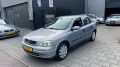Grijs Gebruikt 2000 Opel Astra Hatchback | € 999 (Eerlijke prijs)