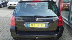 Peugeot 307