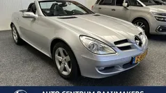 Grijs Gebruikt 2005 Mercedes SLK200 Cabriolet | € 11.940 (Eerlijke prijs)