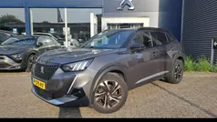 Grijs Gebruikt 2021 Peugeot 2008 GT SUV | € 21.440 (Eerlijke prijs)