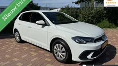Wit Gebruikt 2024 VW Polo Edition Hatchback | € 24.940 (Eerlijke prijs)