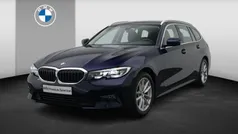 Blauw Gebruikt 2020 BMW 320 Executive Stationwagen | € 28.900 (Eerlijke prijs)