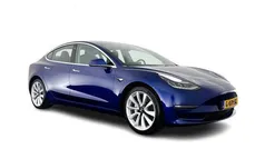 Deep blue (blauw metallic) Gebruikt 2019 Tesla Model 3 Long Range Sedan | € 17.945 (Eerlijke prijs)