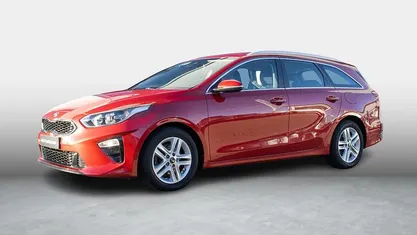 Gebruikt 2019 Kia Ceed Hatchback | € 15.390 (Eerlijke prijs)