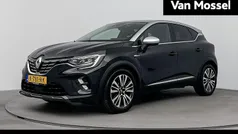 Zwart Gebruikt 2021 Renault Captur Initiale Paris SUV | € 21.435 (Eerlijke prijs)