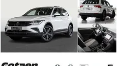 Gebruikt 2023 VW Tiguan Life SUV | € 37.944 (Eerlijke prijs)