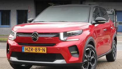 Rood Nieuw 2025 Citroën C3 Hatchback | € 23.885 (Eerlijke prijs)