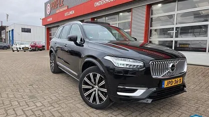 Gebruikt 2022 Volvo XC90 Plus SUV | € 52.795 (Eerlijke prijs)