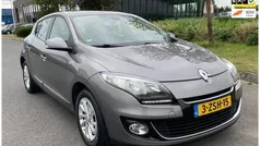 Grijs Gebruikt 2013 Renault Mégane III Expression Hatchback | € 5.950 (Eerlijke prijs)