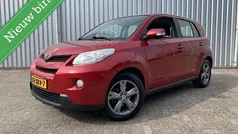 Rood Gebruikt 2009 Toyota Urban Cruiser SUV | € 7.500 (Goede deal)