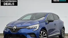 Blauw Gebruikt 2023 Renault Clio V Techno Hatchback | € 21.295 (Eerlijke prijs)