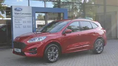 Rood Gebruikt 2024 Ford Kuga ST-Line X SUV | € 35.900 (Goede deal)