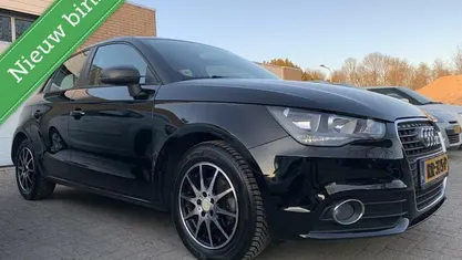Zwart Gebruikt 2014 Audi A1 Sportback Attraction Hatchback | € 6.750 (Eerlijke prijs)