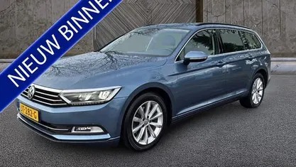 Occasion VW Passat Comfortline 120 PK (88 kW) 2016 Blauw (metallic) Stationwagen