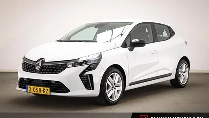 Occasion 2023 Renault Clio V Evolution Hatchback | € 17.795 (Eerlijke prijs)