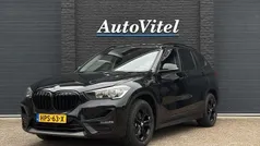 Zwart Gebruikt 2021 BMW X1 Sport Line SUV | € 25.745 (Eerlijke prijs)