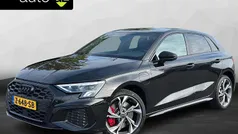 Gebruikt 2024 Audi A3 Sportback e-tron Competition Sedan | € 39.900 (Eerlijke prijs)