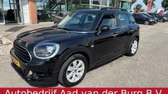 Zwart Gebruikt 2018 Mini Cooper Countryman Pepper SUV | € 19.950 (Eerlijke prijs)