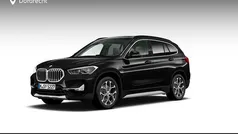 Zwart Gebruikt 2022 BMW X1 xLine SUV | € 28.895 (Eerlijke prijs)