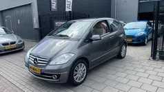 Grijs, metallic lak Gebruikt 2010 Mercedes A160 Business MPV | € 2.499 (Goede deal)